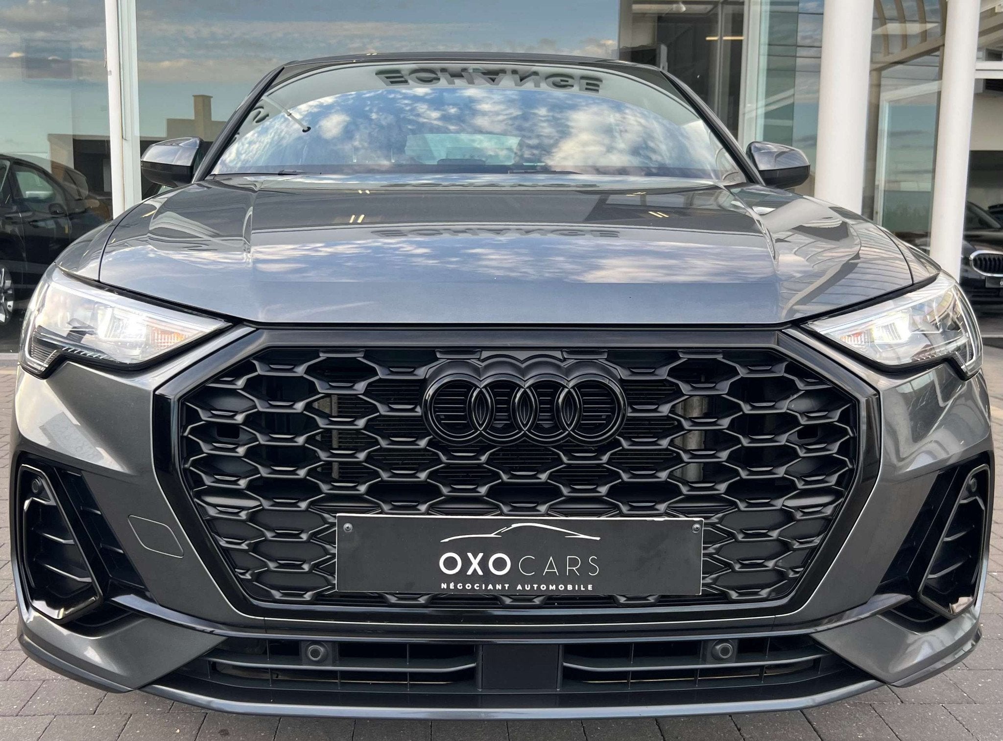 Audi Q3 SPORTBACK 45 TFSIe 245CV / S Line / Plug In Hybride, Auto's, Gebruikt, 4 cilinders, Leder, 5 deurs