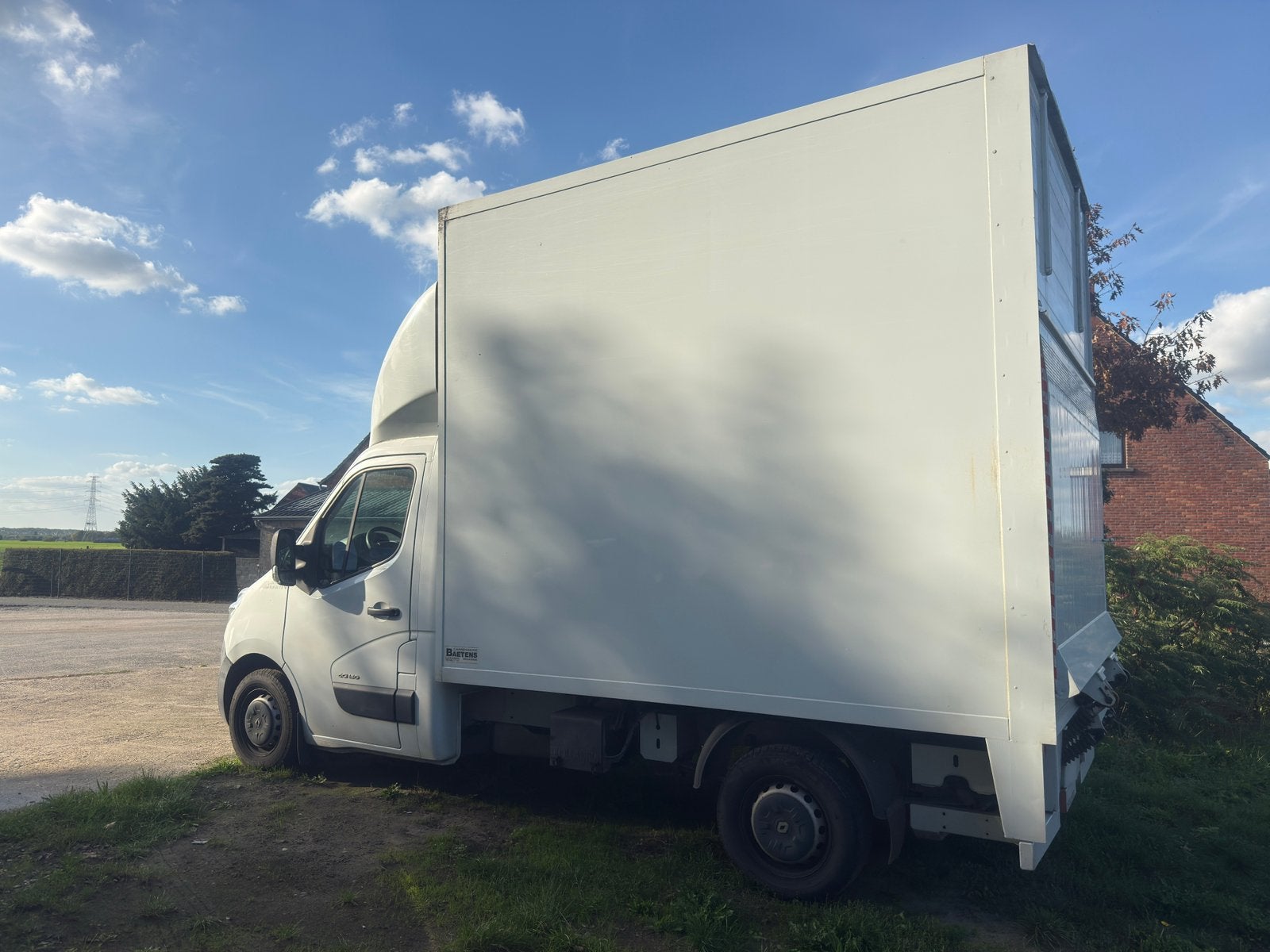 Renault Master 96 000 kilomètres avec hayon, Euro 5, Achat, Boîte manuelle, Autre carrosserie
