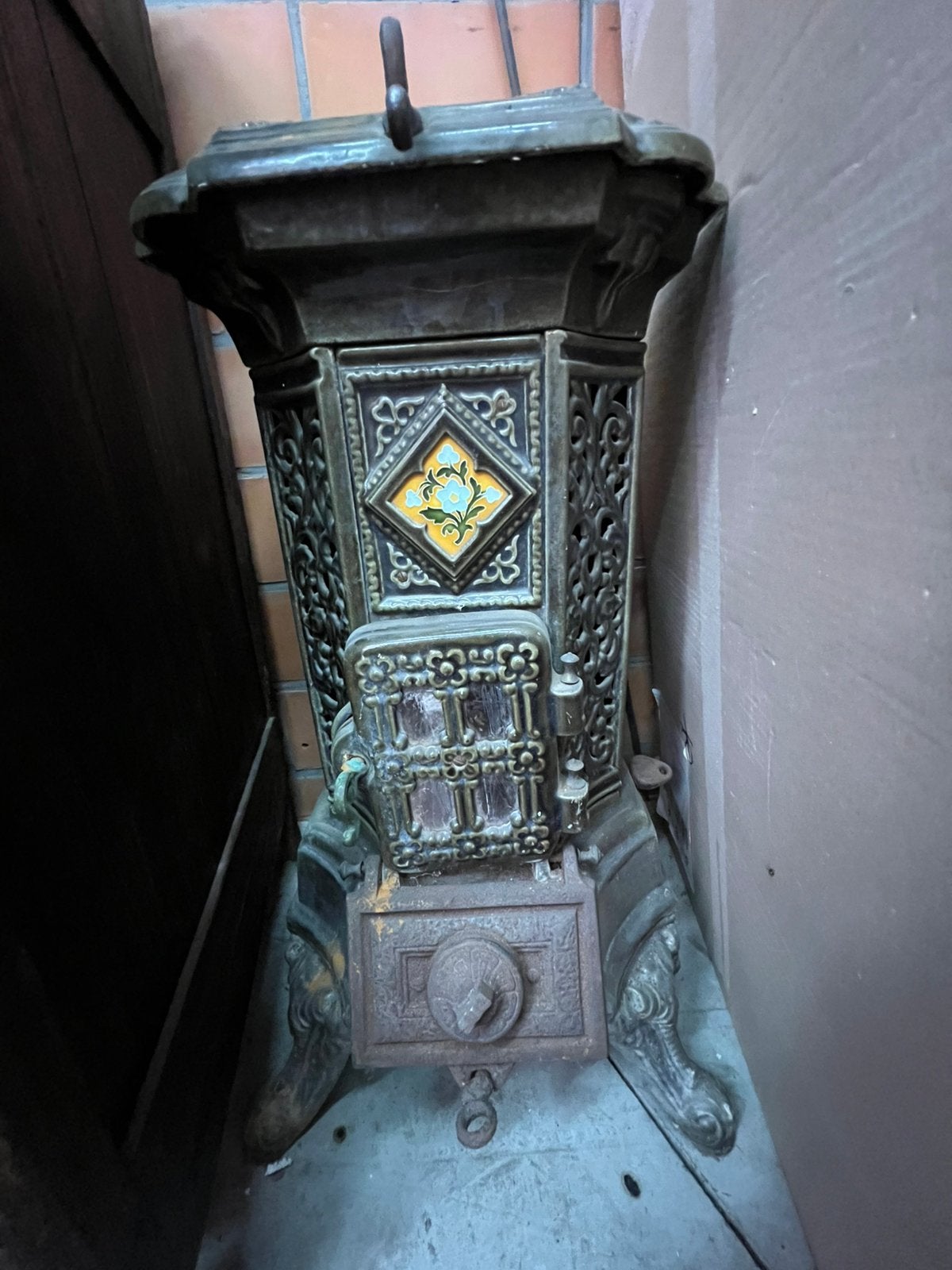 Oude geëmailleerde gietijzeren Audemar-Guyon — Dole Jura, Huis en Inrichting, Kachels, Ophalen, Gebruikt