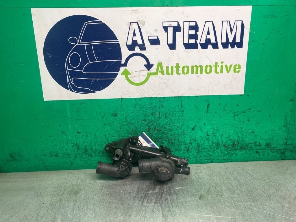 BOITIER THERMOSTAT Volkswagen (|03C121026S|), Utilisé, Volkswagen