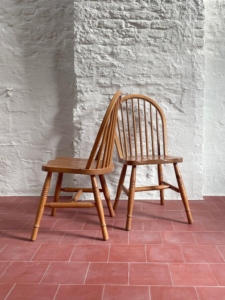 2 houten spijlenstoelen, vintage – ook als set van 4, Huis en Inrichting, Ophalen, Gebruikt, Twee, Overige kleuren