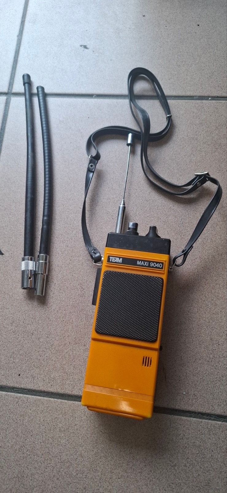 Belgique_Talkie Walkie & antennes Police communale_ 1980, Verzamelen, Ophalen of Verzenden, Rijkswacht, Overige typen