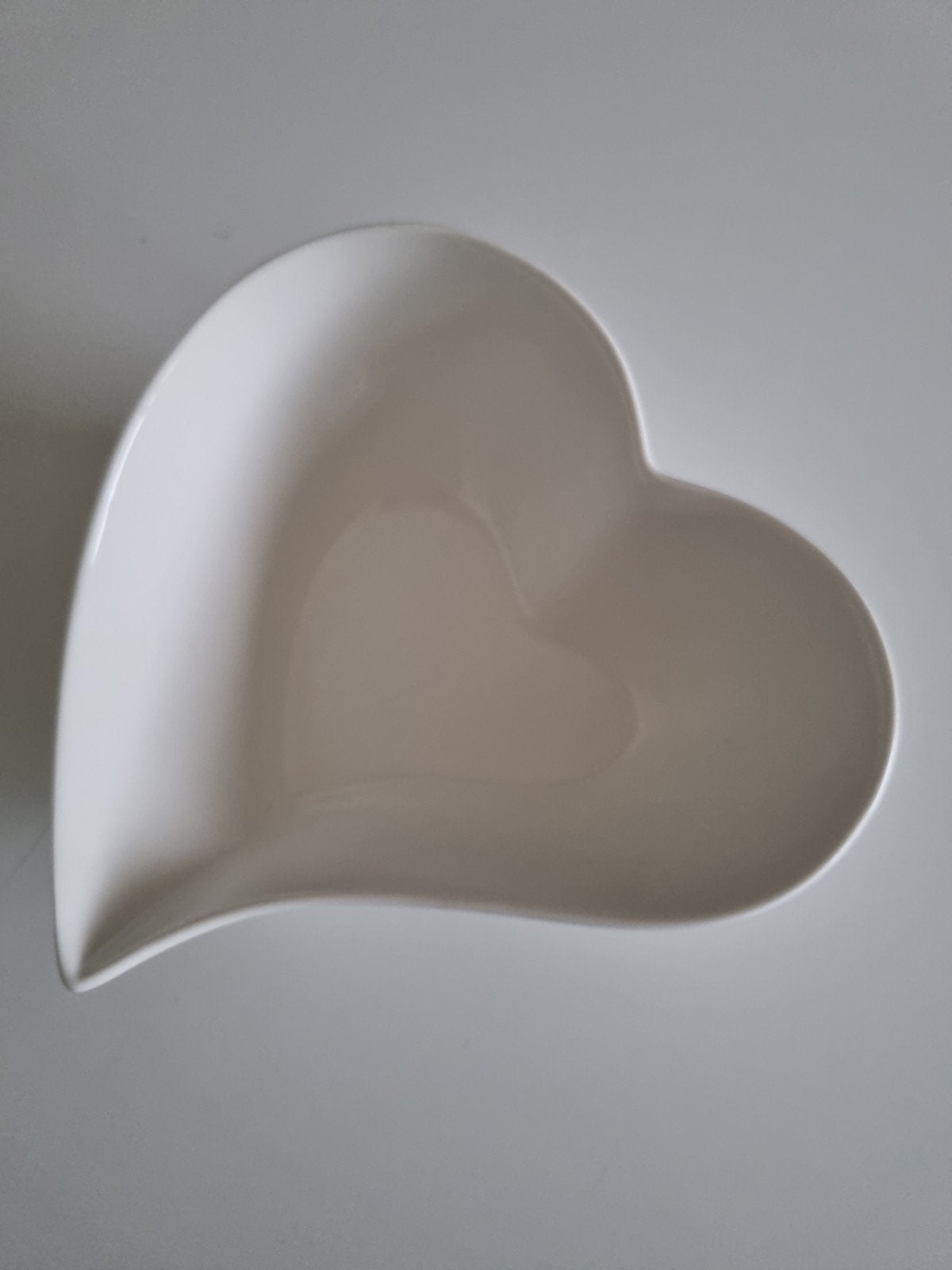 Plat en porcelaine, Antiquités & Art, Enlèvement ou Envoi