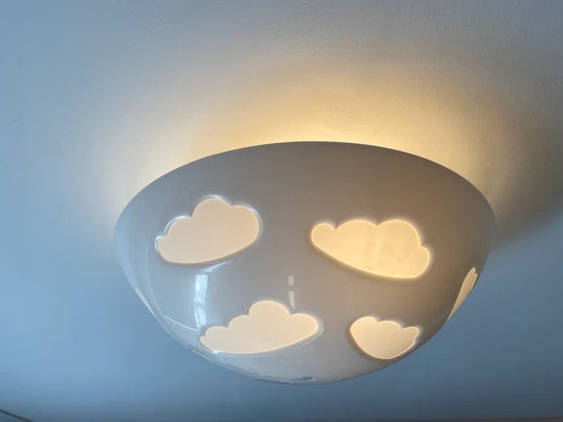 IKEA SKOJIG Wolken Plafondlamp - 3 Lampen - Baby/Kinderkamer, IKEA, Ophalen, Zo goed als nieuw, Plafondlamp
