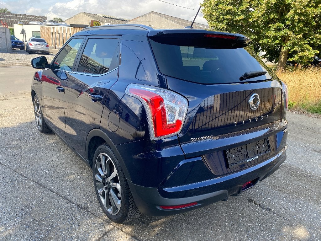 SsangYong Tivoli 1.6i e-XGi 2WD Sapphire, Auto's, Dealer onderhouden, Monovolume, https://public.car-pass.be/vhr/5c54d72a-f483-481d-bfa1-b8c3e3bbbb71