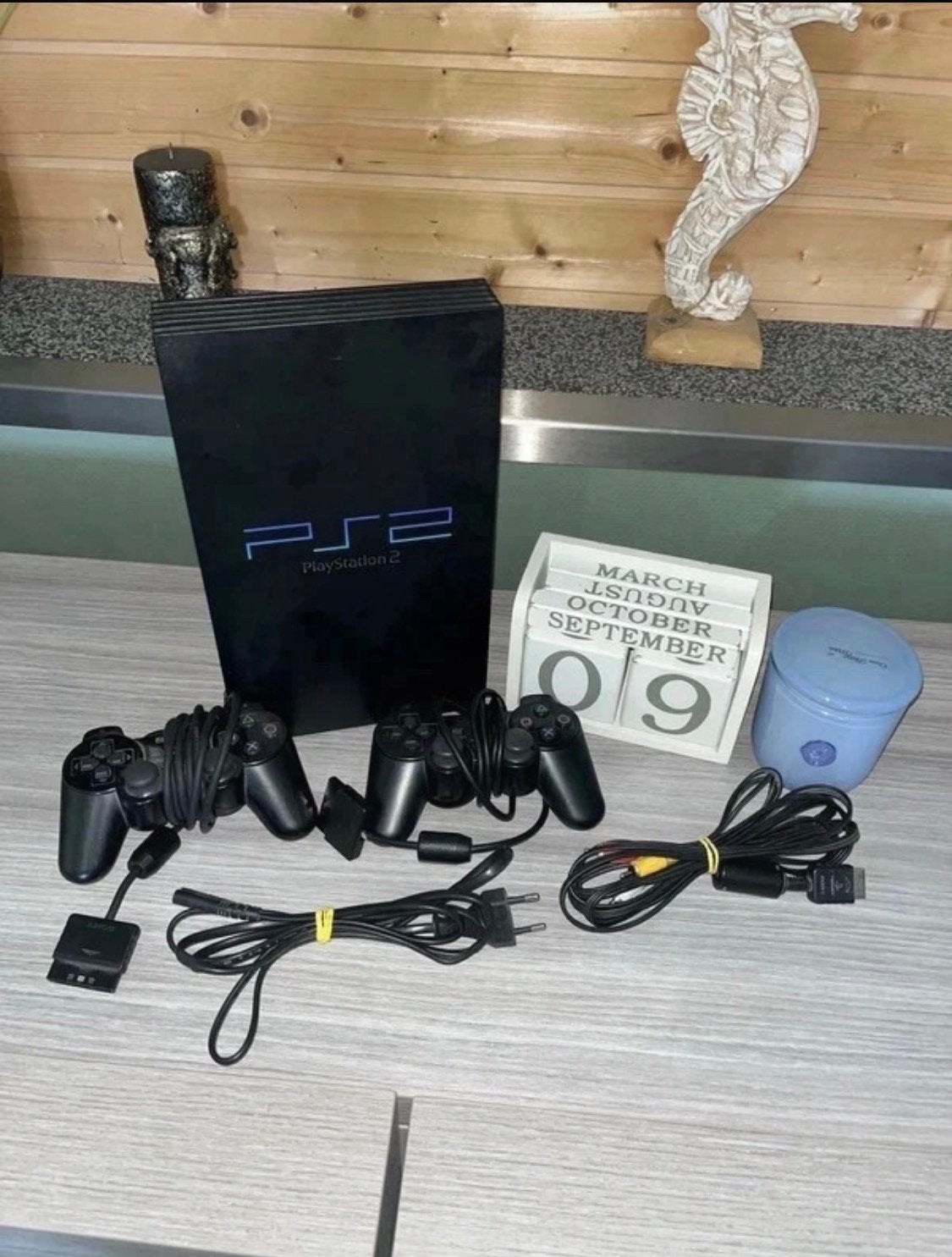 Ps2 (fat) met controller en kabels, Games en Spelcomputers, Ophalen of Verzenden, Zo goed als nieuw