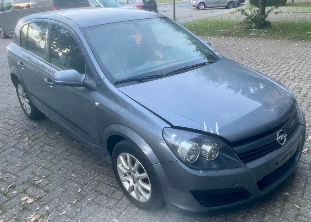 Opel Astra 1.6 Twinport benzine export, Voorwielaandrijving, Stof, Zwart, 4 cilinders
