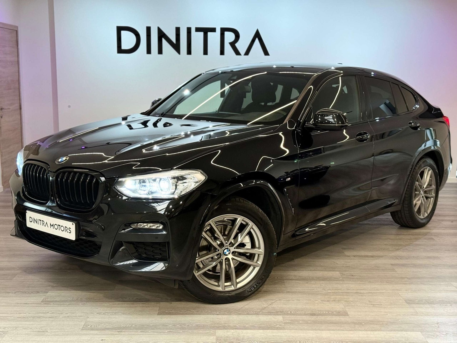 BMW X4 2.0iA xDrive M-Sport - Carplay/Navi/Cruise/LED/360, Achat, Entreprise, Entretenue par le concessionnaire, Noir