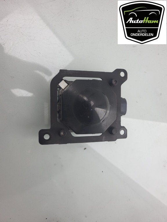 RADAR ANTI COLLISION Taycan (Y1A) (|9J1907561G|9J1907561J|), Utilisé, Porsche