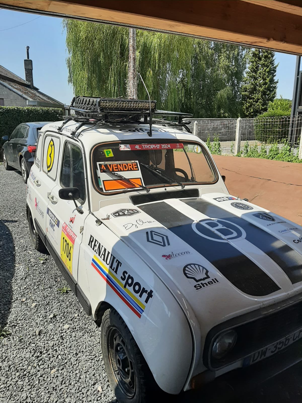 4L de 4L trophy., Auto's, Voorwielaandrijving, Zwart, Particulier, 2 zetels