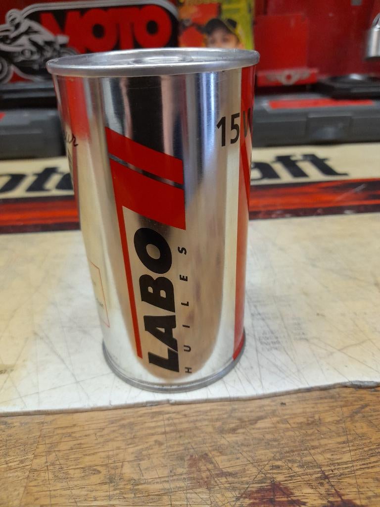 oude volledig verzegelde oliekan labo 15w40, Verzenden, Gebruikt, Overige typen
