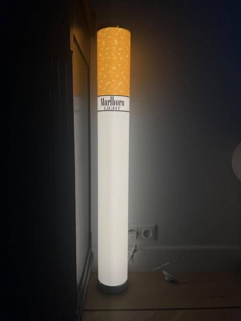 Marlboro light lamp, Envoi, Neuf, Mancave, 100 à 150 cm