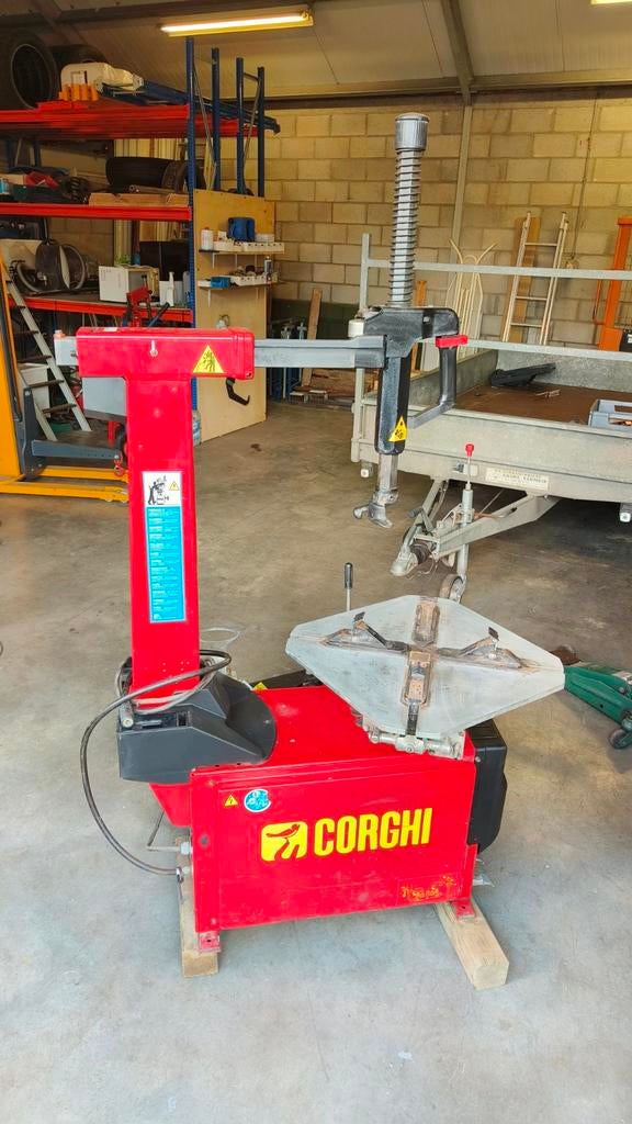 Corghi monteermachine, Autos : Divers, Outils de voiture, Enlèvement