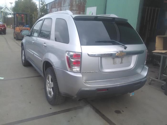 Portière 4portes arrière gauche d'un Chevrolet Equinox (18, -, 3 mois de garantie, Utilisé, Porte