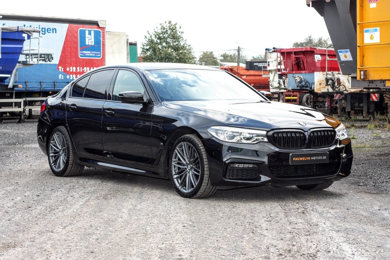BMW 530 530e/ iPermormance M Sport/ Shadow Line/ Adaptive L, Autos, 0 kg, Euro 6, 0 kg, 216 kW