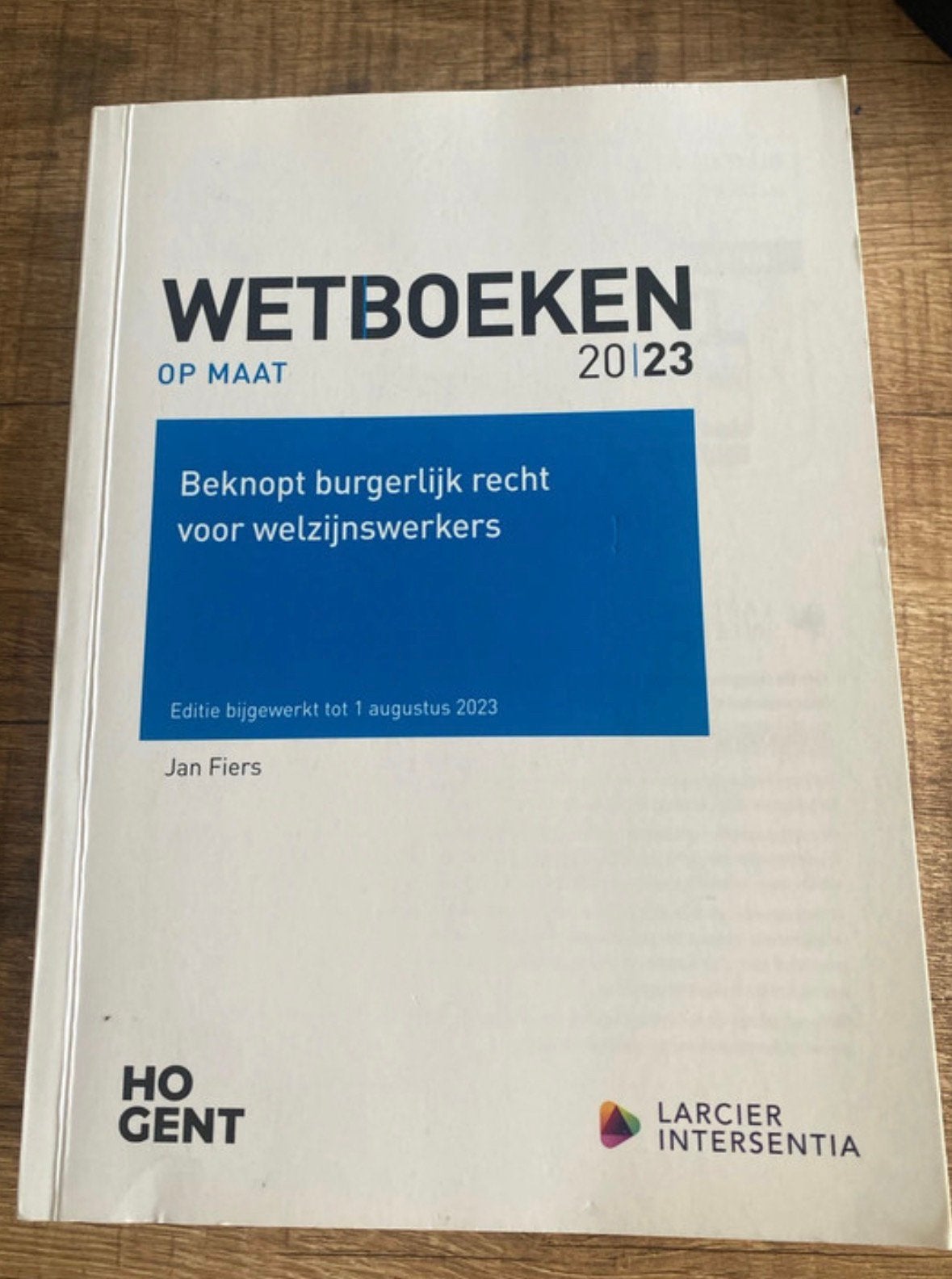 Wetboek Beknopt burgerlijk recht voor welzijnswerkers - 2023, Boeken, Ophalen of Verzenden, Jan Fiers