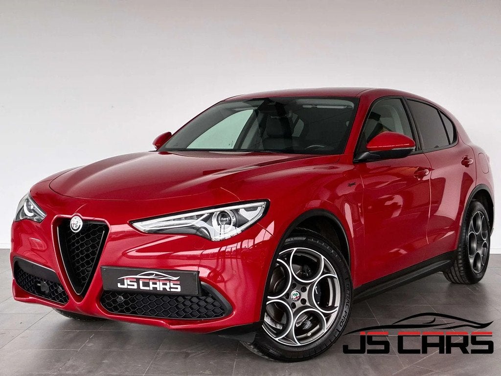 Alfa Romeo Stelvio 2.2 MJD SPORT-1ERPRO-GPS-CUIR-CARPLAY-CAM, Automaat, Gebruikt, 4 cilinders, Leder
