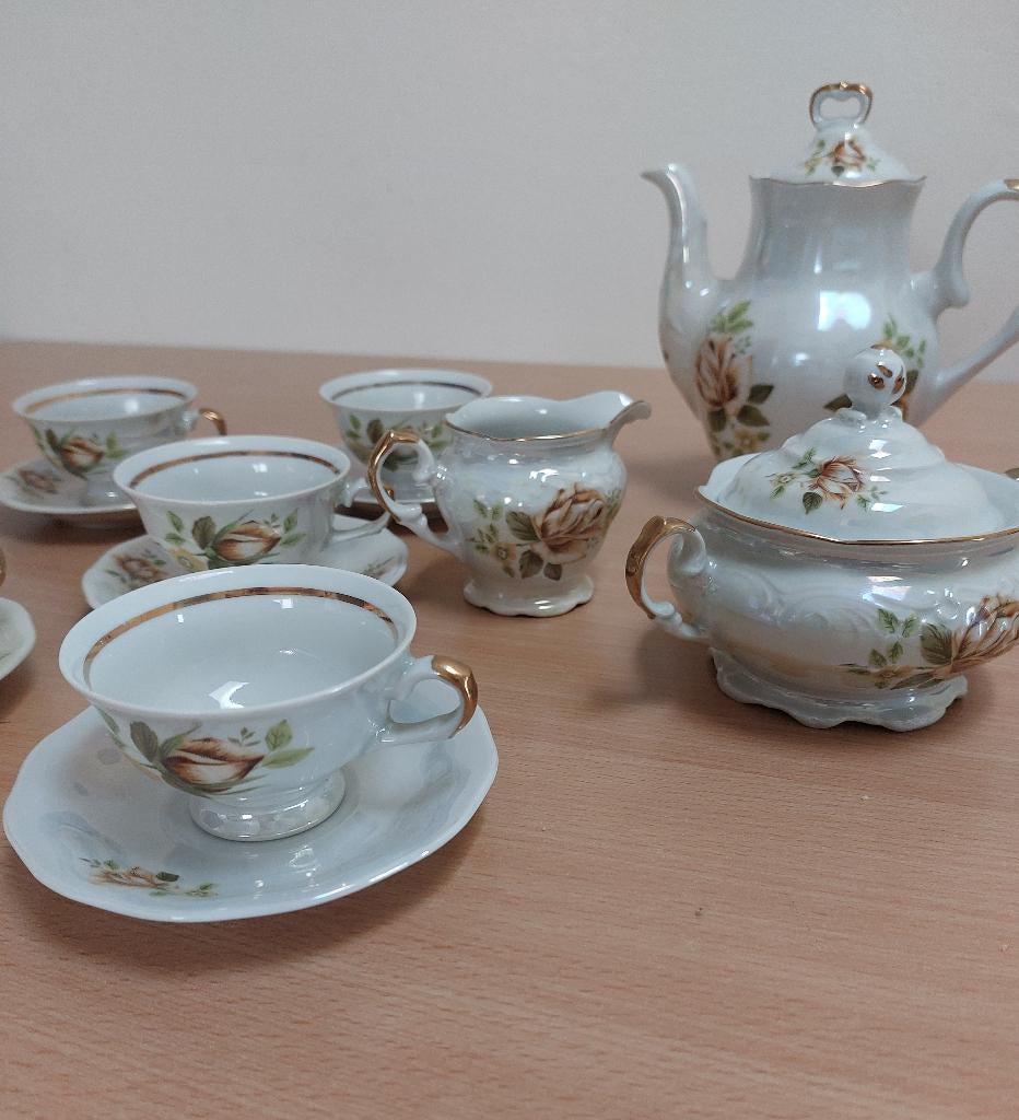 High Tea Servies uit Polen, nieuw, Antiek en Kunst, Antiek | Servies compleet, Ophalen