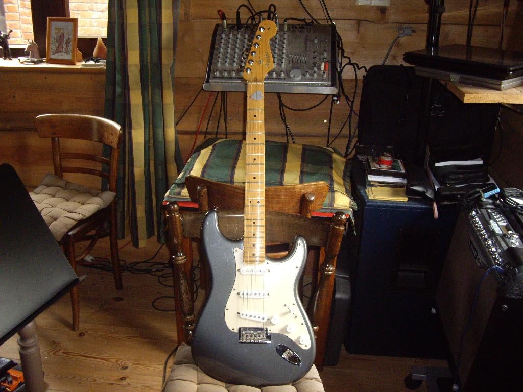 Te Koop ; Fender Stratocaster USA  Z 7......, Musique & Instruments, Enlèvement, Comme neuf, Fender