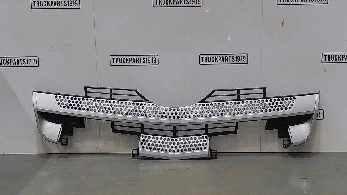 Mercedes-Benz Body & Chassis Parts Grille MB, Enlèvement, Utilisé, Mercedes-Benz, Carrosserie et Tôlerie
