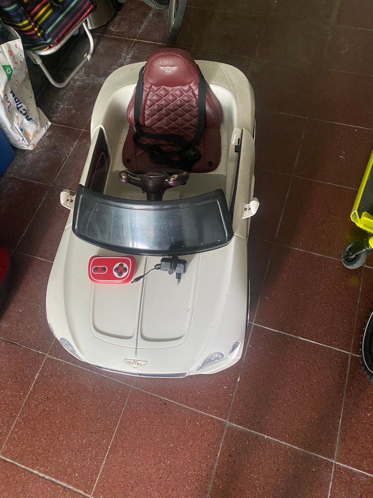 Bentley elektrische kinderauto – zeer goede staat, Ophalen, Zo goed als nieuw
