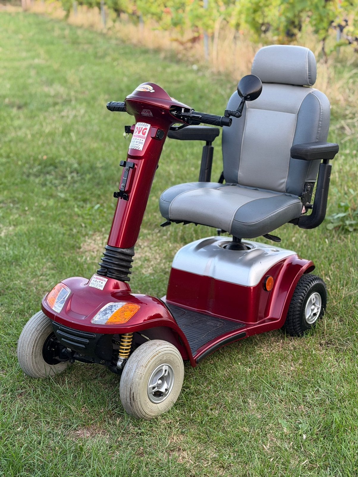 Trottinette électrique — 2 NOUVELLES BATTERIES 70 Ah au tota, Divers, Enlèvement, Comme neuf, 26 à 35 km, 11 à 15 km/h