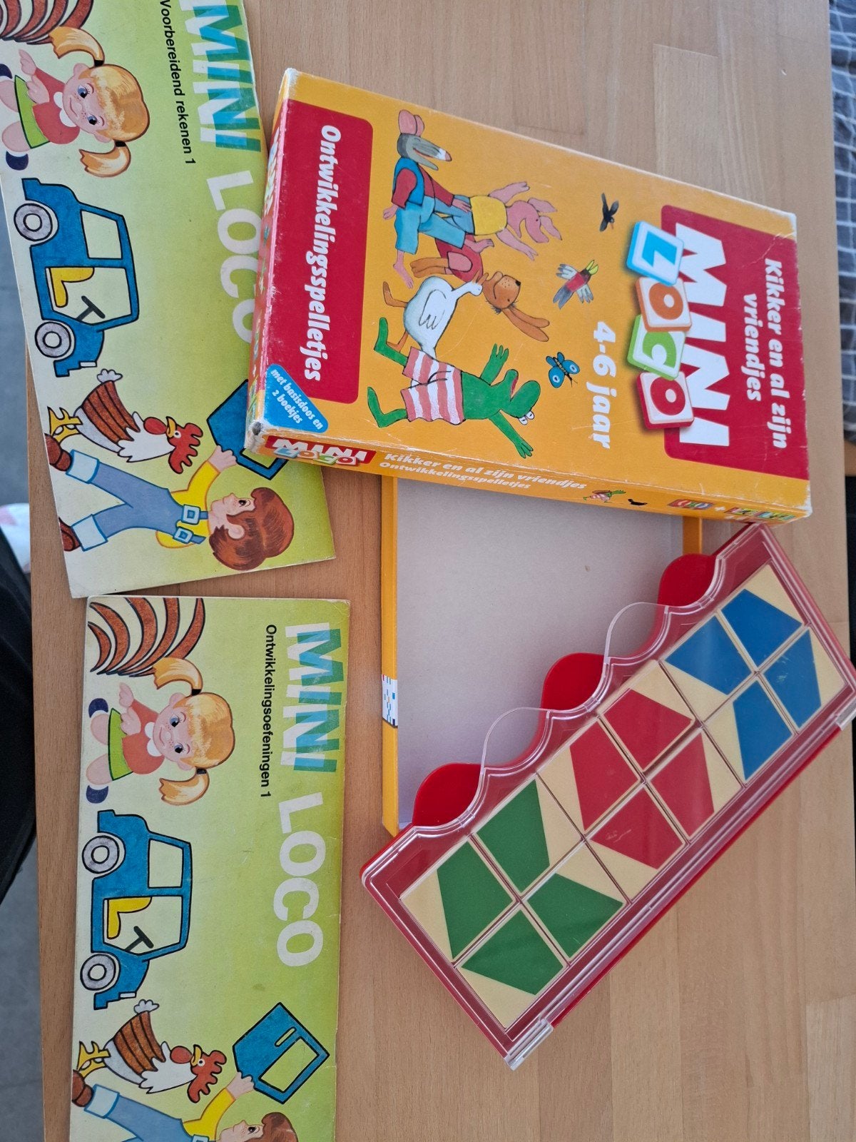 Mini loco spel met verschillende boekjes, Ophalen