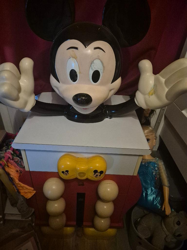 Mickey mouse kast pierre collue, Verzamelen, Disney, Ophalen, Mickey Mouse, Zo goed als nieuw