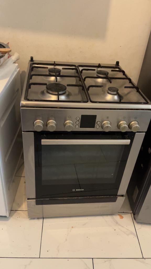 Bosch Series 4 modèle HGD745250, Electroménager, Gaz, Enlèvement ou Envoi, 4 zones de cuisson, Utilisé