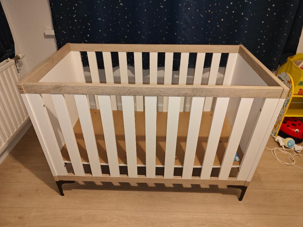 Interbaby Ledikant 60 x 120 cm + Matras (Merk ABZ), Enlèvement, Comme neuf, Garçon ou Fille