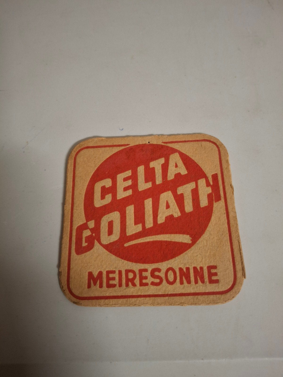 oud bierviltje celta meiresonne, Enlèvement ou Envoi