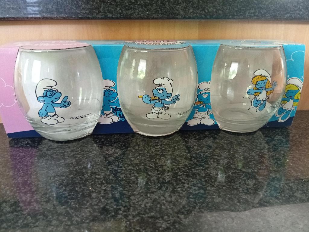 3 verres schtroumpfs., Collections, Enlèvement ou Envoi, Neuf, Différents Schtroumpfs, Maison ou Attribut