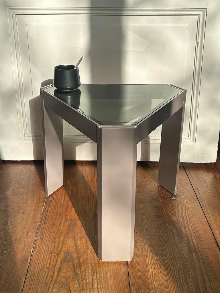Porada Arredi driehoekige bijzettafel, jaren 70, Ophalen, Minder dan 45 cm, Minder dan 55 cm, Vintage