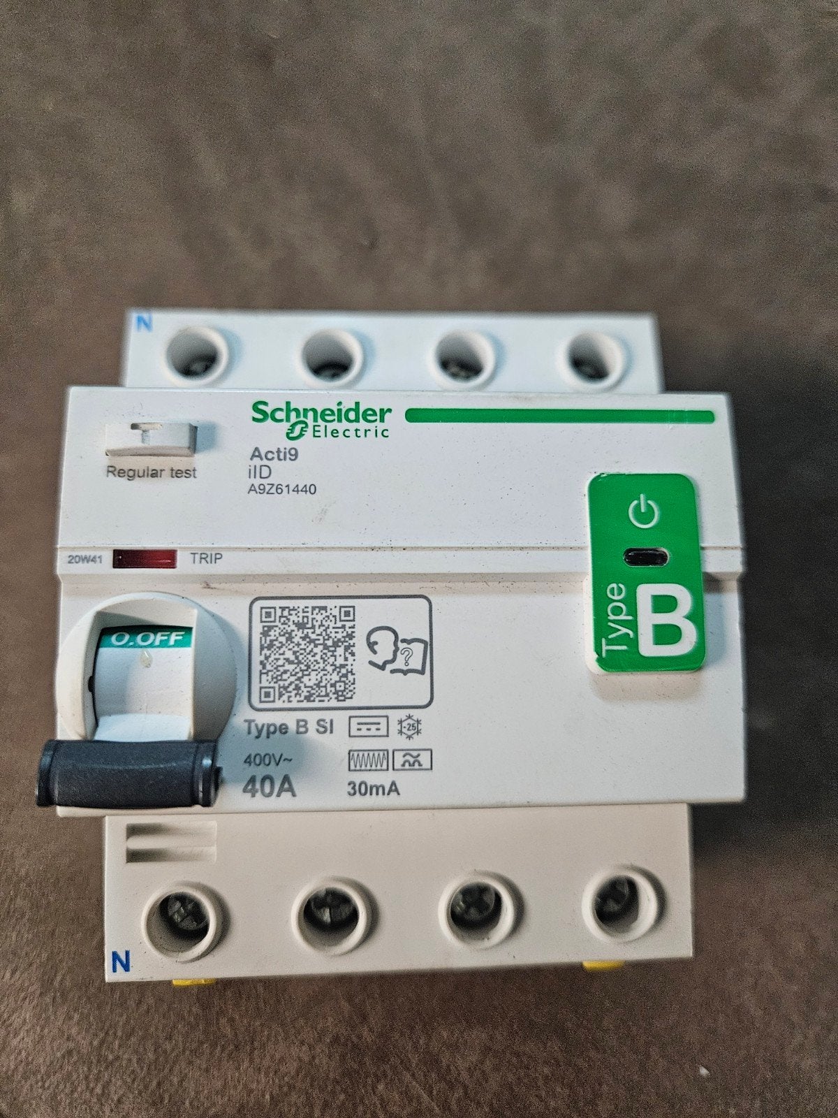 Schneider Electric Acti9 iID Type B-SI 40A 30mA – 4-polig, Enlèvement, Utilisé, Schneider Electric, Disjoncteur différentiel