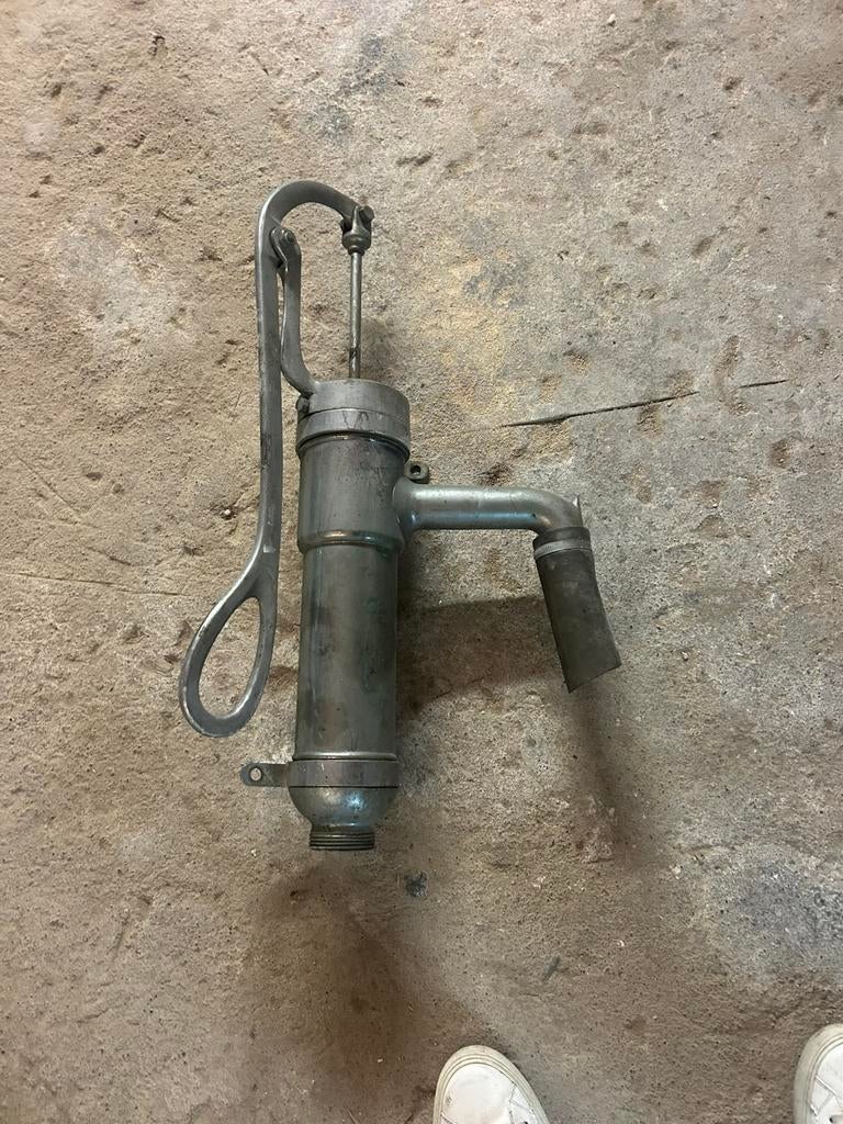 Pomp voor buiten, Tuin en Terras, Ophalen, Zo goed als nieuw