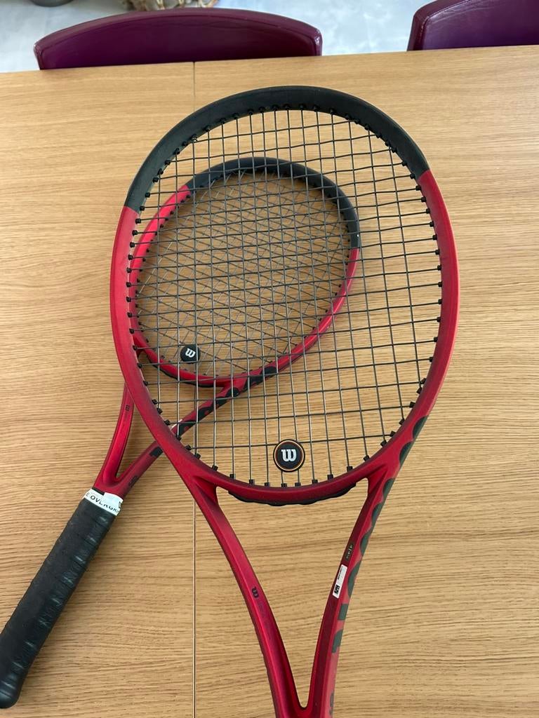 2x Wilson Clash 98 Pro V2.0 tour NIEUWSTAAT, Sport en Fitness, Tennis, Ophalen, L4, Nieuw, Wilson