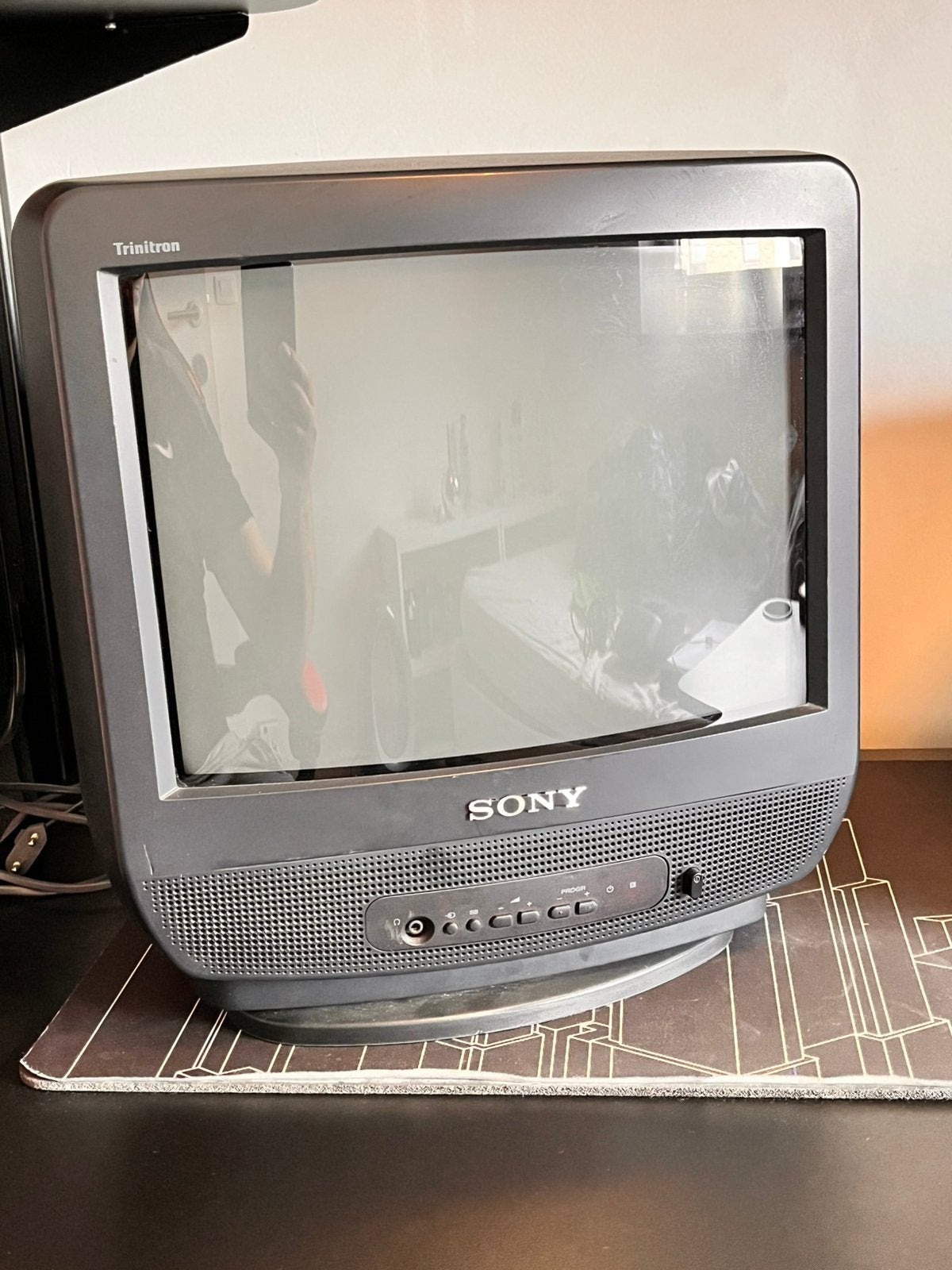 Sony trinitron klein model, Audio, Tv en Foto, Vintage Televisies, Ophalen, Gebruikt, Sony