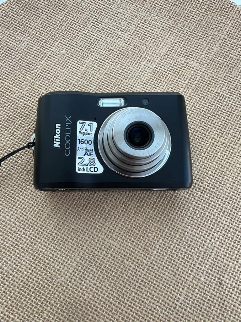 Nikon coolpix L16, Audio, Tv en Foto, Fotocamera's Digitaal, Ophalen, Gebruikt, Nikon