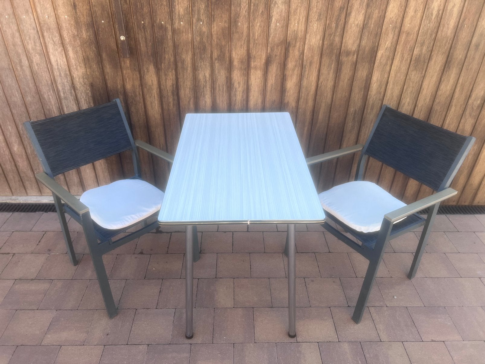 Retro keukentafel tafeltje met 2 stoelen, Enlèvement, Utilisé
