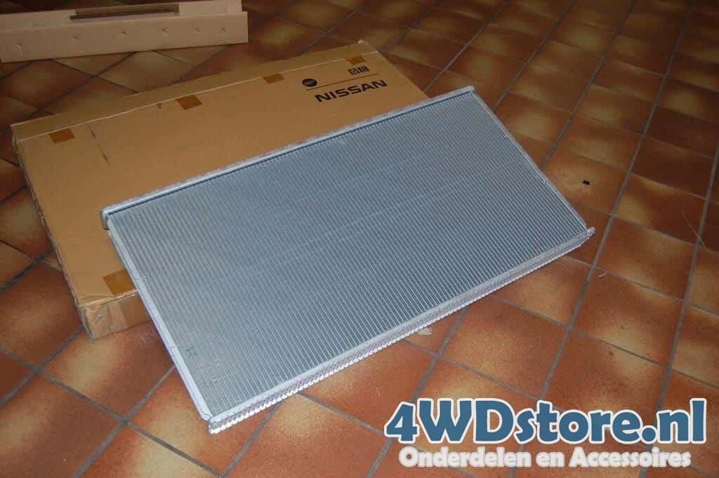 Koelblok Radiateur Nissan Patrol Y61 - 21411VB100, Neuf, -, -, Nissan