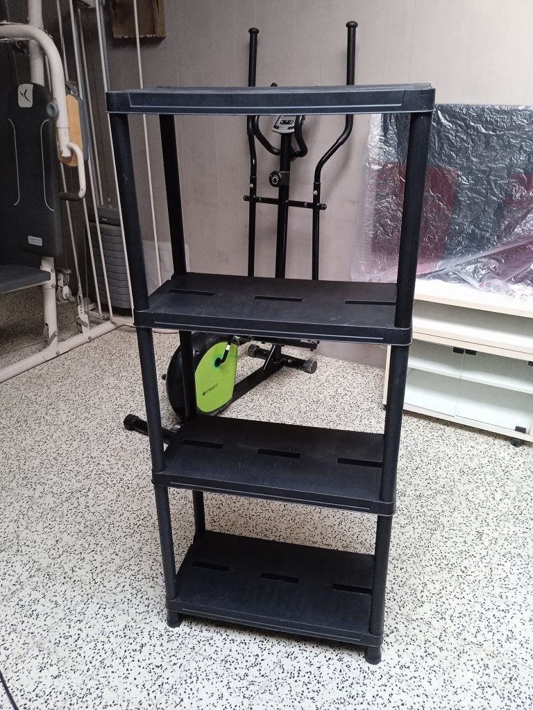Plank, 60 x 138 x 30 cm, max. 100 kilo, Ophalen, Etagère, Kunststof, Zo goed als nieuw
