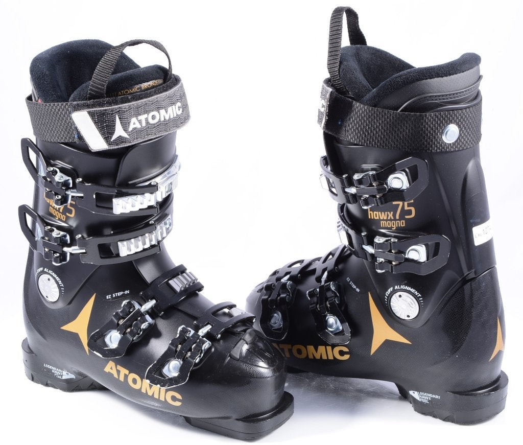 Chaussures de ski 38;38.5 EU pour femmes ATOMIC HAWX MAGNA, Sports & Fitness, Carving, Utilisé, Atomic, Chaussures