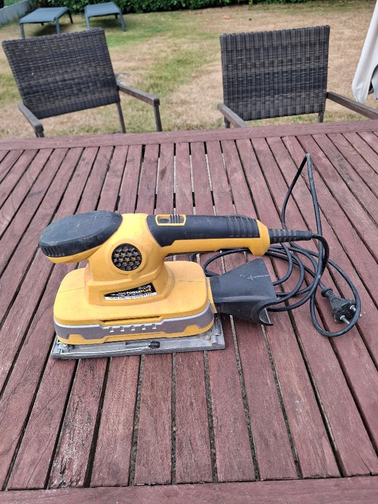 Ponceuse orbitale Powerplus, Bricolage & Construction, Outillage | Ponceuses, Enlèvement, Moins de 600 watts, Ponceuse orbitale