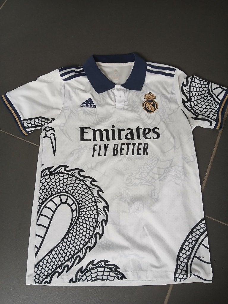 voetbalshirt Real Madrid maat M, Taille M, Enlèvement ou Envoi, Utilisé, Maillot