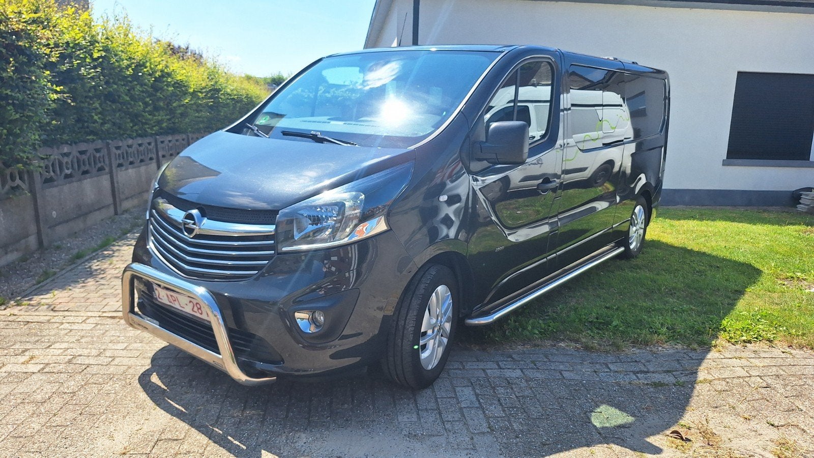Opel vivaro L2H1 dubbele cabine/mini camper, Auto's, Bestelwagens en Lichte vracht, Particulier, Mini, Ophalen