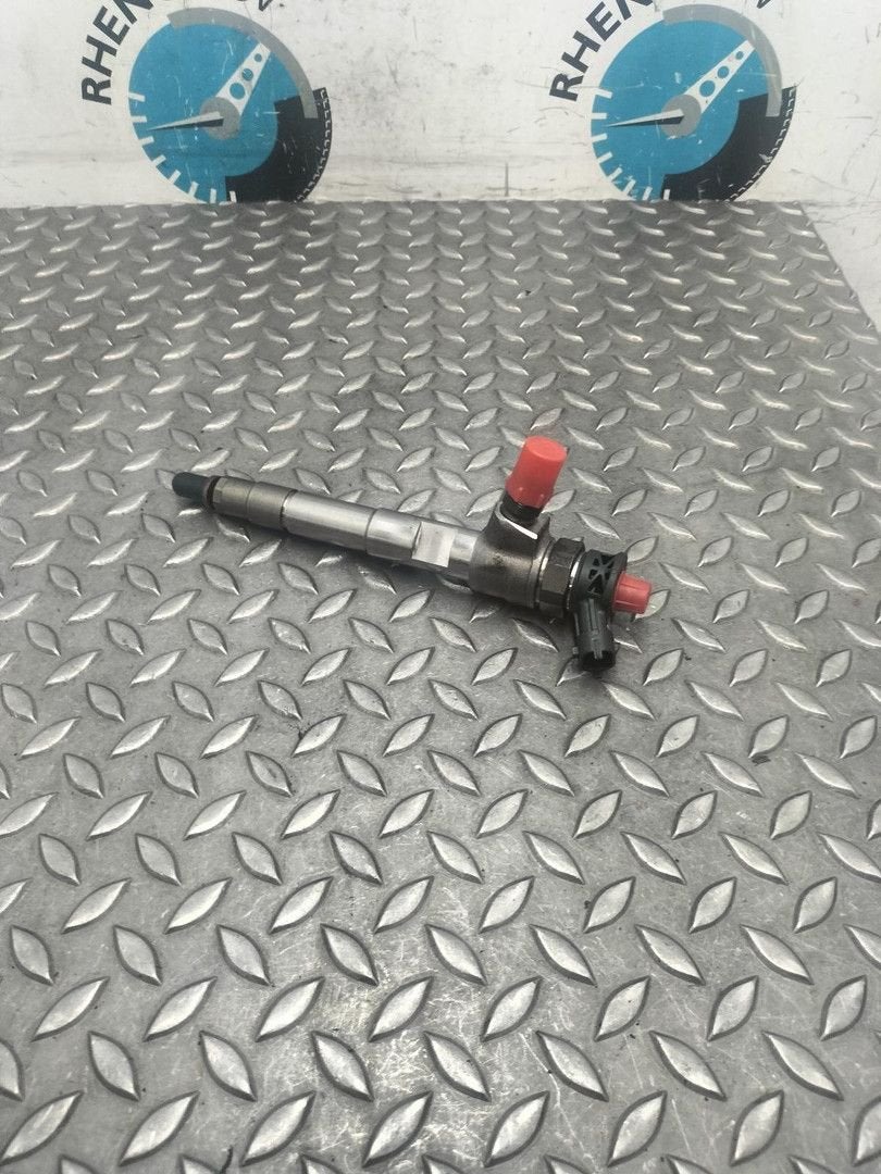 RENAULT CLIO BRANDSTOF INJECTOR / VERSTUIVER 2022, Ophalen of Verzenden, Gebruikt, Stiba lid