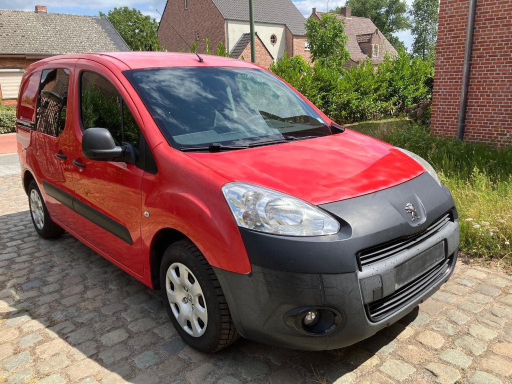 Peugeot partner 1.6HDI, Auto's, Voorwielaandrijving, Euro 5, 1600 cc, Bedrijf