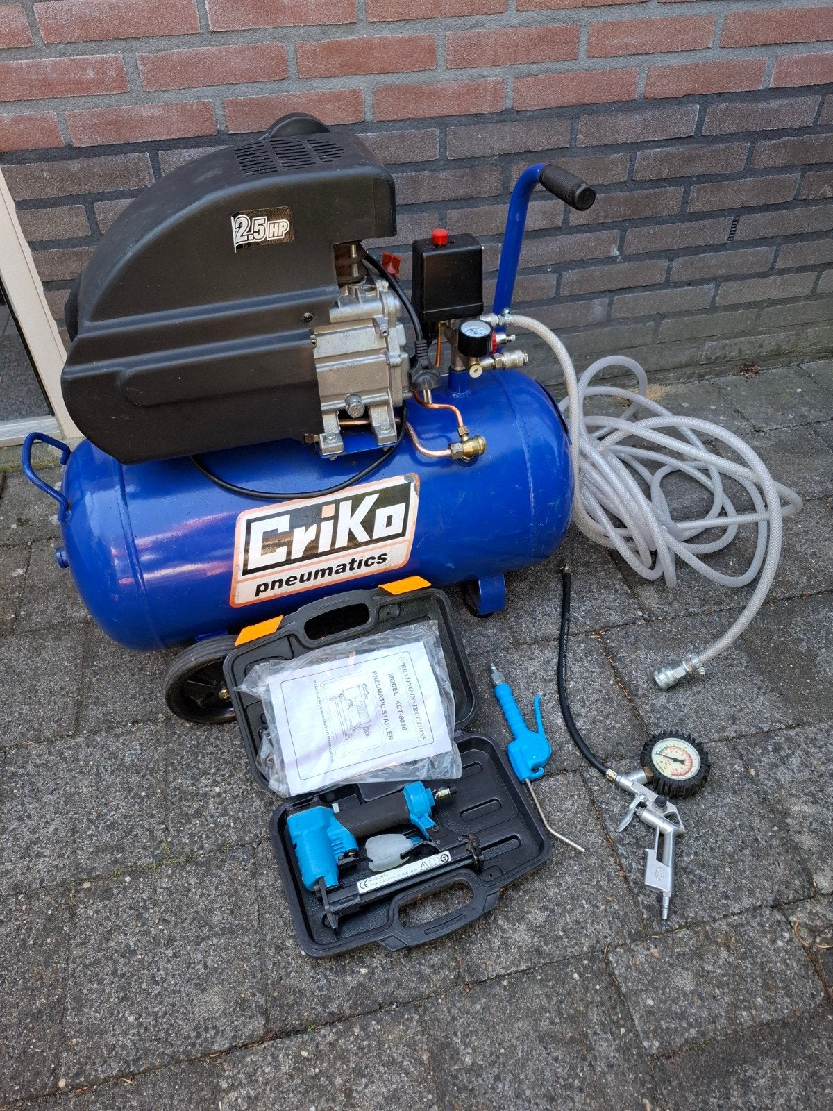 Criko compressor 50 liter 8 bar, Doe-het-zelf en Bouw, Compressors, Ophalen