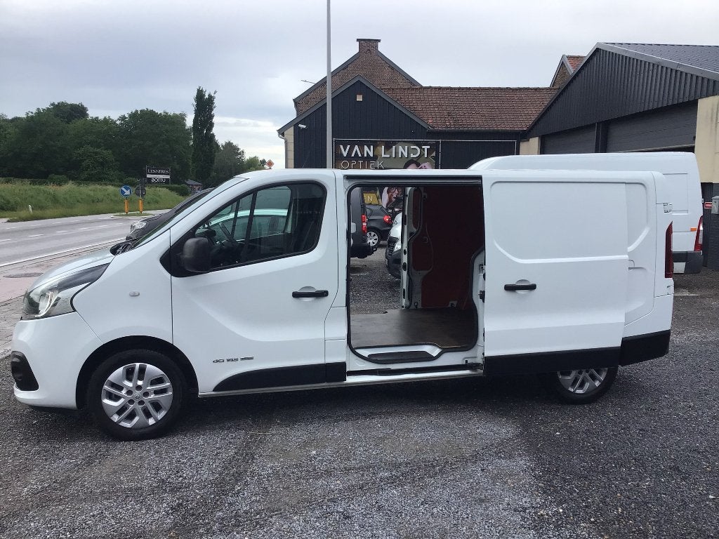 renault trafic l2 145pk 2018 97000km full/option 11950e ex, Auto's, Voorwielaandrijving, Parkeersensor, 4 cilinders, Wit