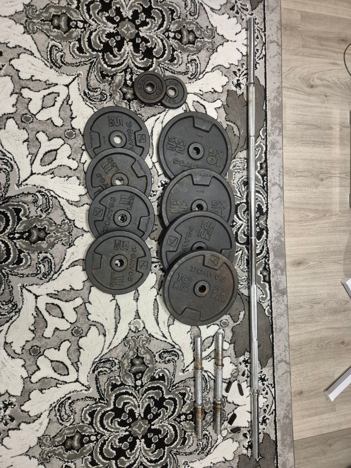 Bench Bar + 62kg + halters, Ophalen